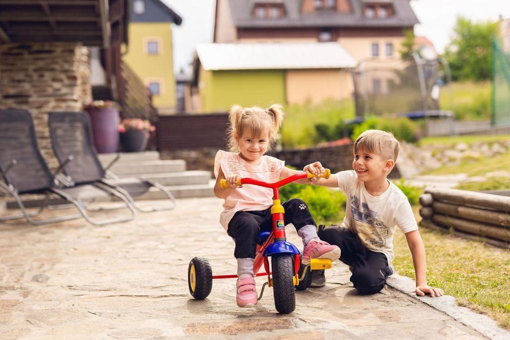 Apartmany Engadin Boží Dar Exterior foto